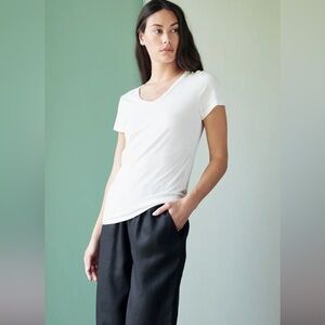 Quince White Short Sleeve Tee cotton MODAL V-neck women NWT